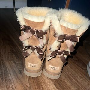Size 10 women’s Ugg boots